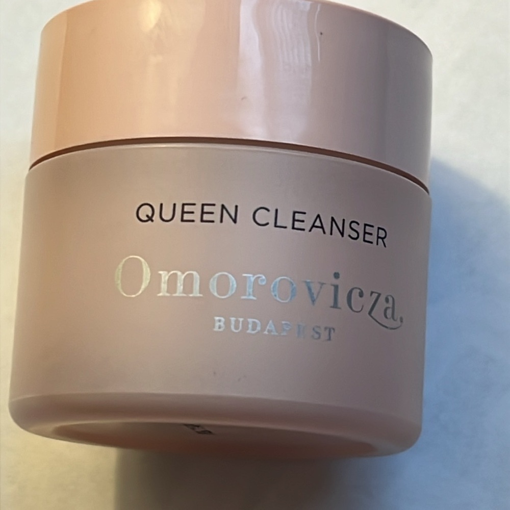 NWOB Omorovicza Budapest Queen Cleanser 1.0 fl. Oz.